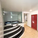 Luxury 4-suite Villa, Pool, Jacuzzi, Games 阿尔布费拉
