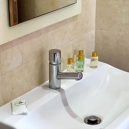 וילה Luxury 4-suite Villa, Pool, Jacuzzi, Games